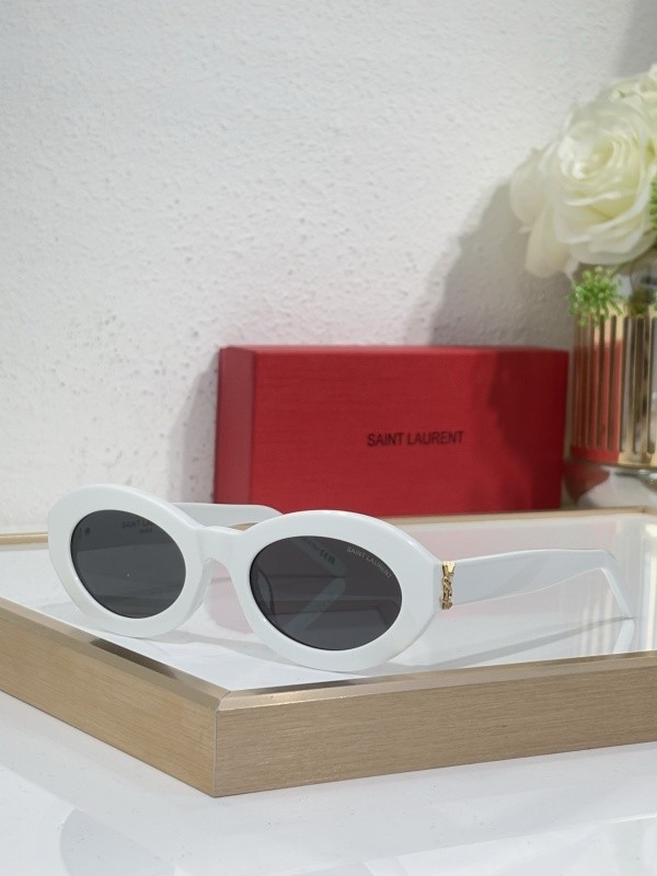 YL  Sunglasses AAAA-1522