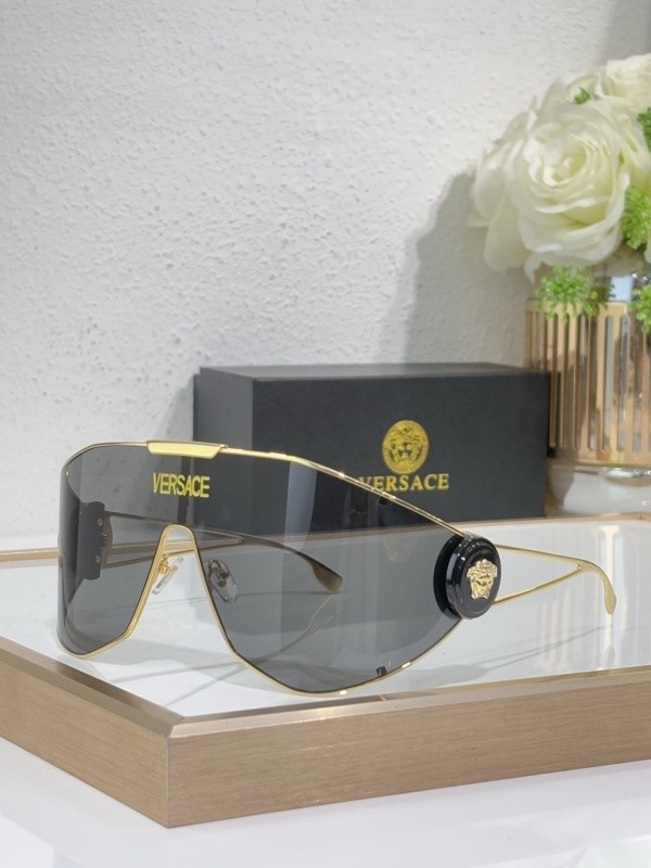 Versace Sunglasses AAAA-3813