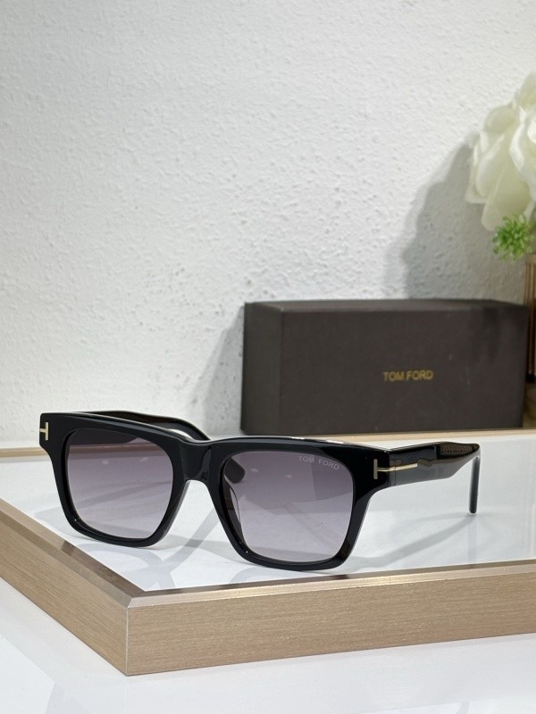 Tom Ford Sunglasses AAAA-5648