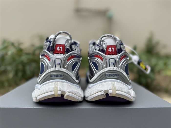 B 17FW Tripe-S High End Sneaker-674