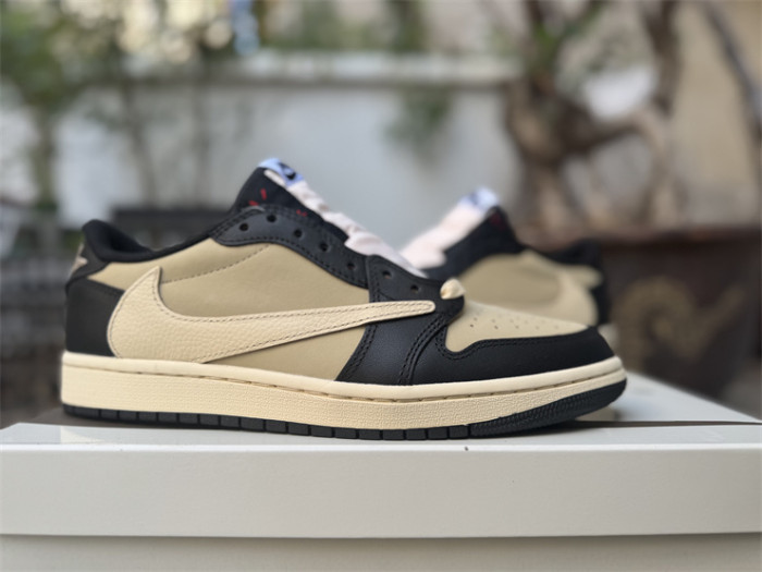Authentic Travis Scott x Air Jordan 1 Retro Low OG Pale Vanilla