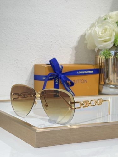 LV Sunglasses AAAA-6905