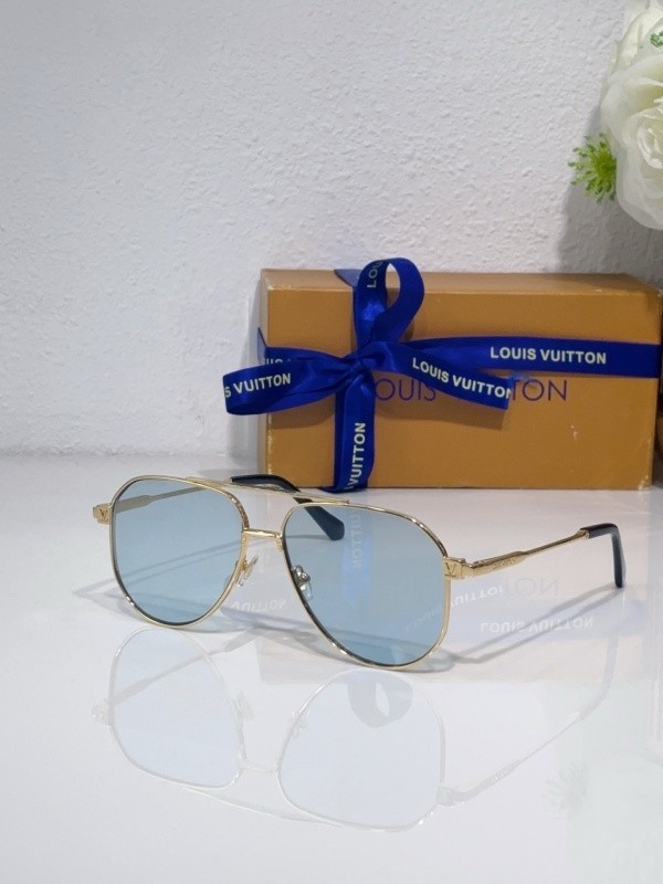 LV Sunglasses AAAA-6805