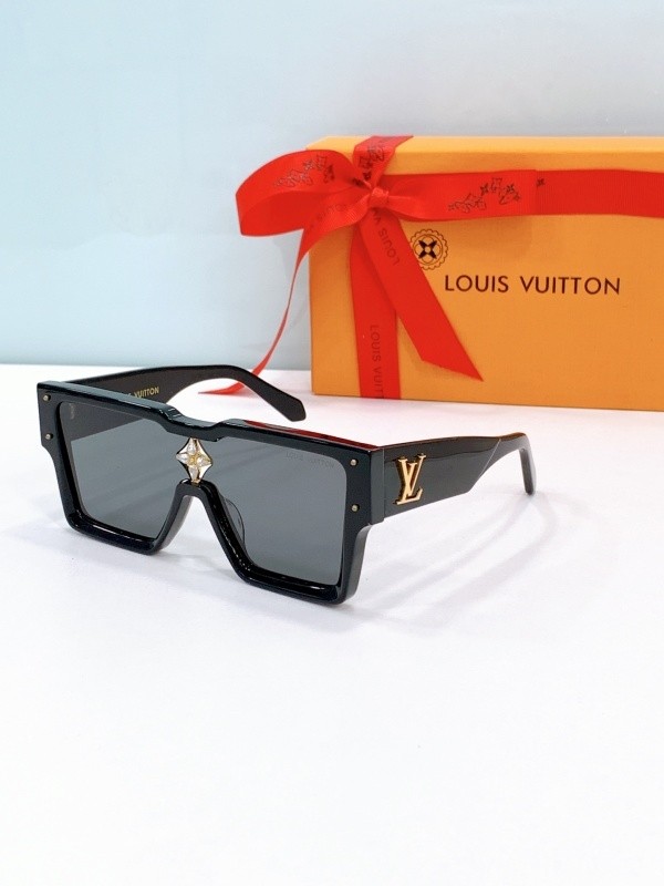 LV Sunglasses AAAA-6857