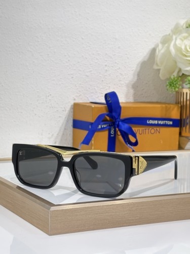 LV Sunglasses AAAA-6970