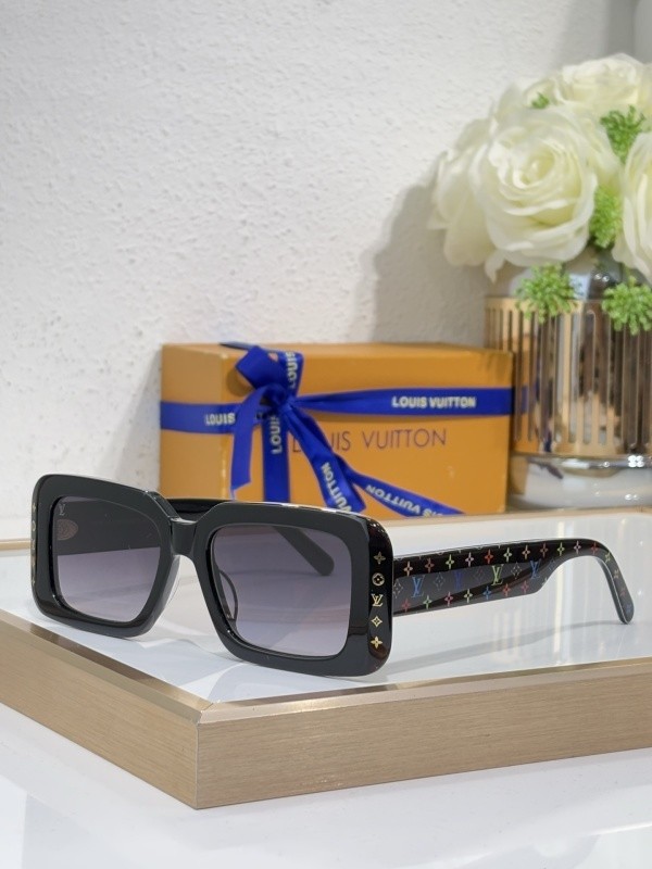 LV Sunglasses AAAA-6891