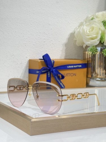 LV Sunglasses AAAA-6900