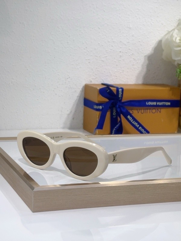 LV Sunglasses AAAA-6835