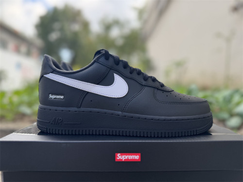 Authentic Supreme x Nike Air Force 1 Low Black