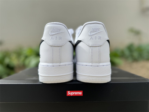 Authentic Supreme x Nike Air Force 1 Low White