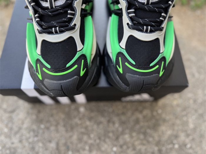 Pharrell Willams x AD Jellyfish-015