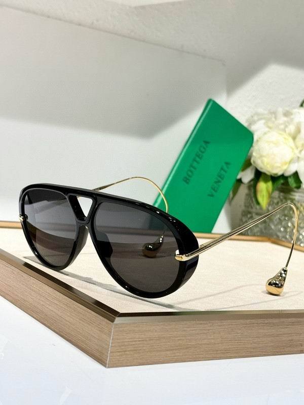 Bottega Veneta Sunglasses AAAA-379