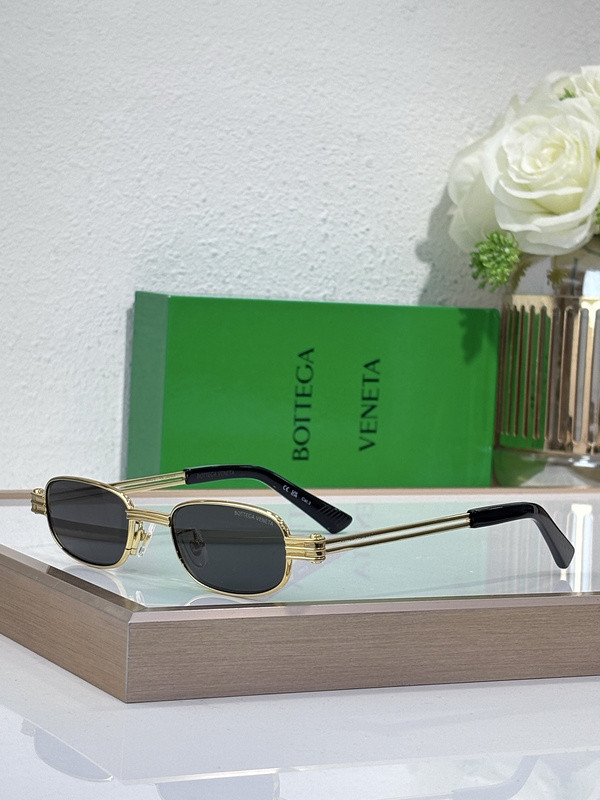 Bottega Veneta Sunglasses AAAA-009