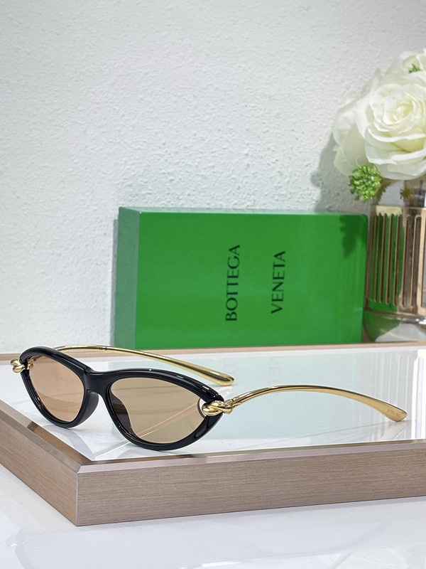 Bottega Veneta Sunglasses AAAA-013
