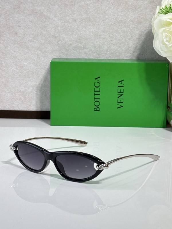 Bottega Veneta Sunglasses AAAA-117
