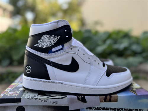 Authentic Union x fragment x Air Jordan 1 High OG  White/Black