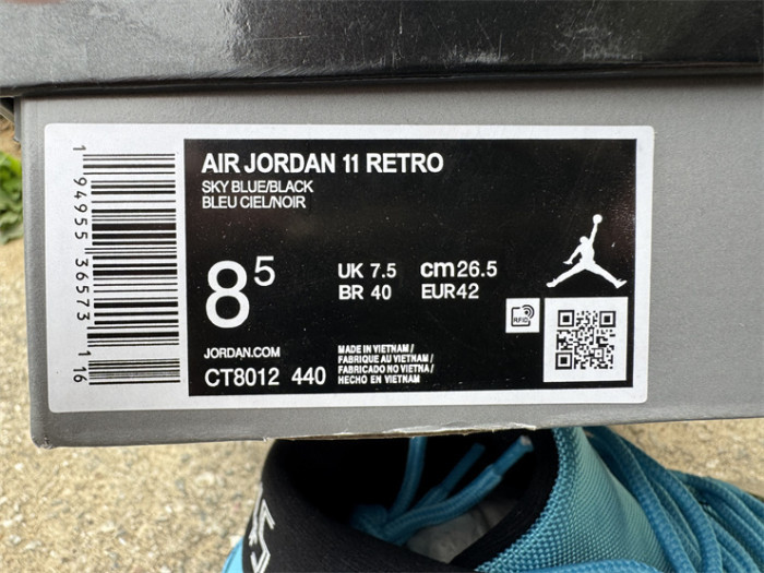 Authentic Air Jordan 11 Black Blue