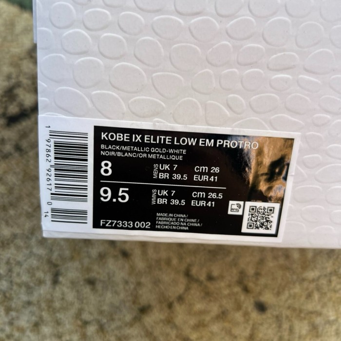 Nike Kobe 9 EM Low Protro Mambacita FZ7333-002