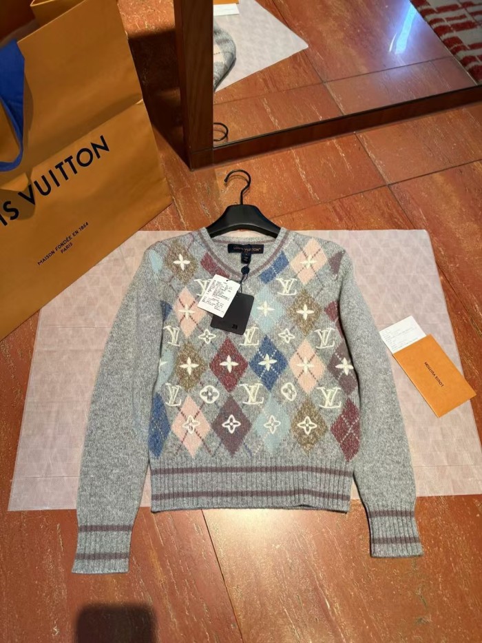 LV Sweater High End Quality-249