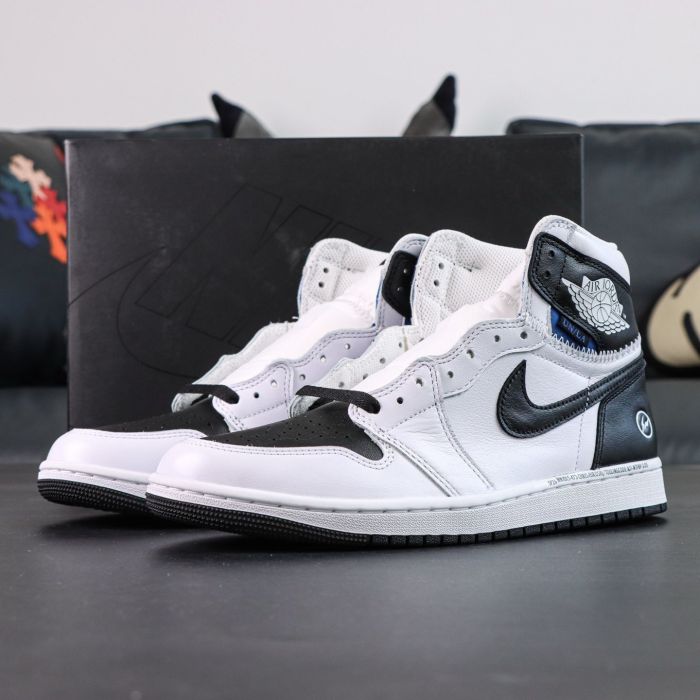 Authentic  fragment x Union LA x Air Jordan 1 High White Black