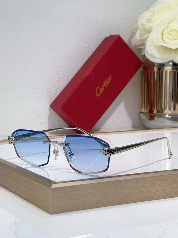 Cartier Sunglasses AAAA-10425