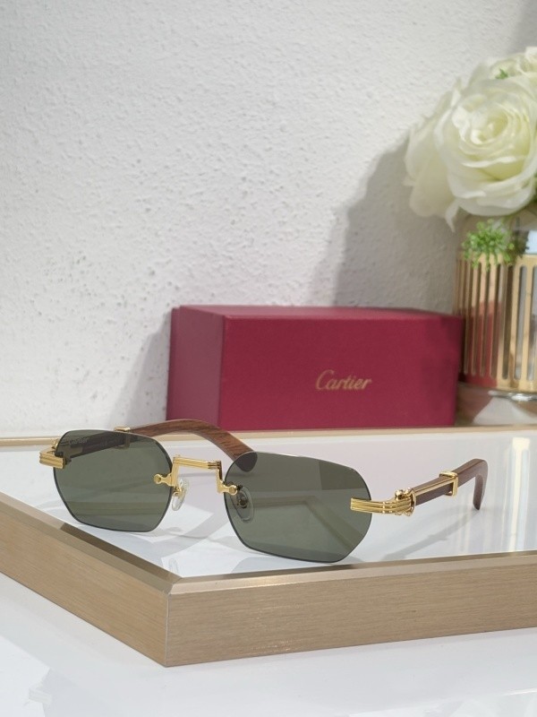 Cartier Sunglasses AAAA-9284