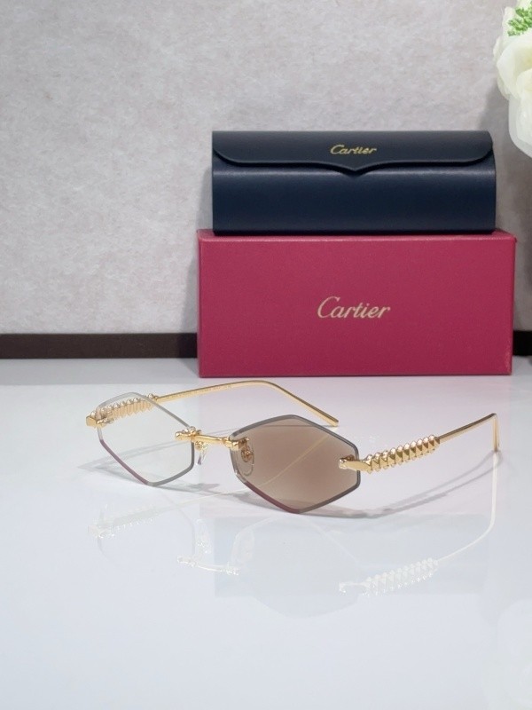 Cartier Sunglasses AAAA-8545