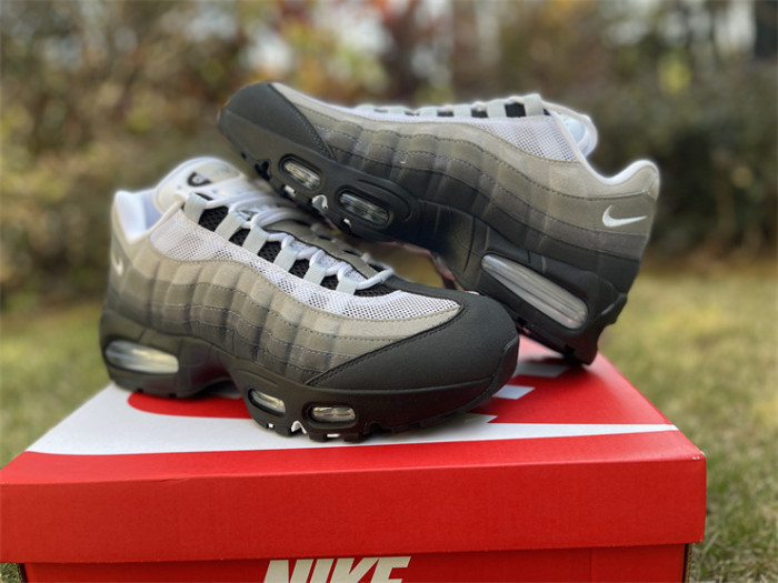 Authentic Nike Air Max 95 OG Big Bubble Blue Tint