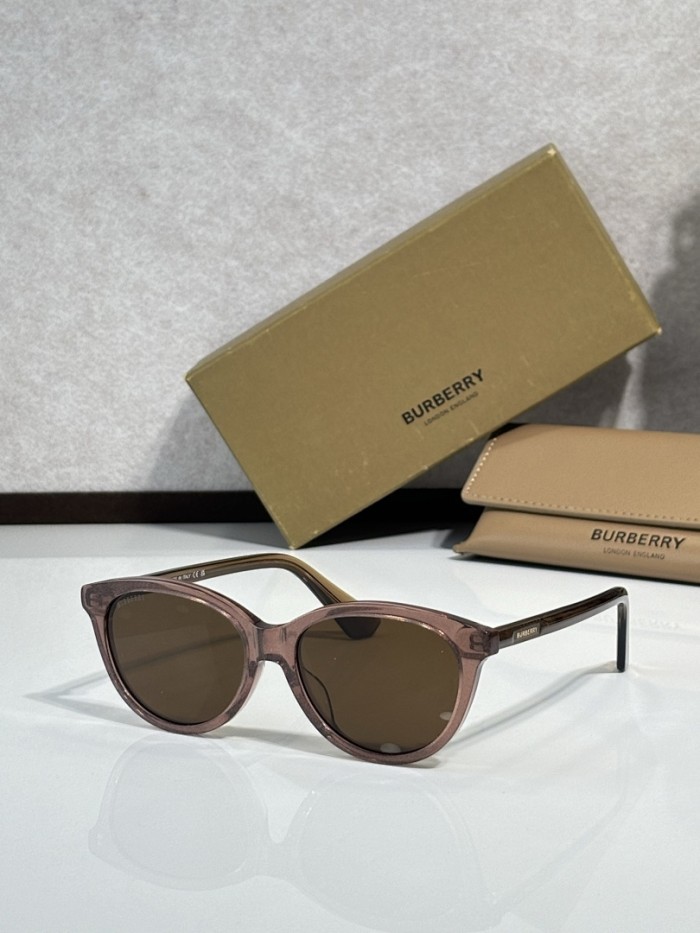 Burberry Sunglasses AAAA-3432