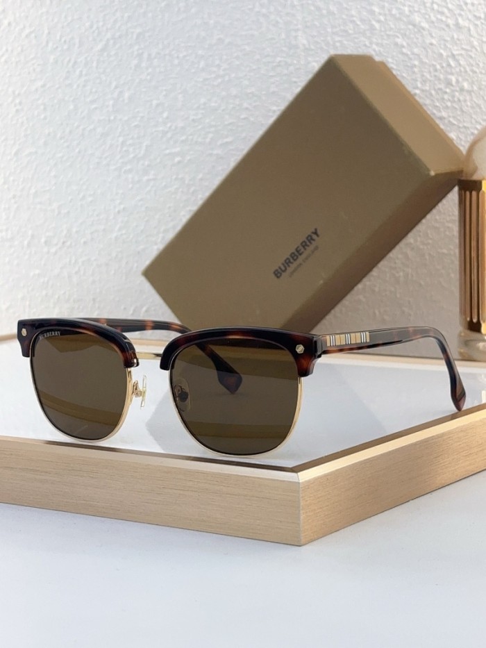 Burberry Sunglasses AAAA-3419