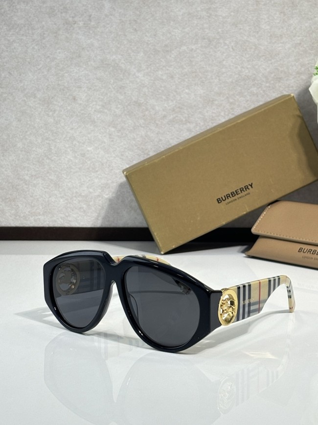 Burberry Sunglasses AAAA-3385