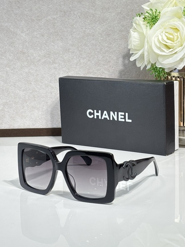 CHNL Sunglasses AAAA-6543