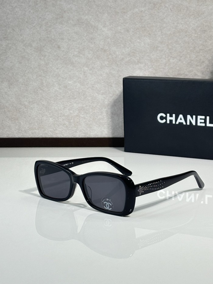 CHNL Sunglasses AAAA-6236