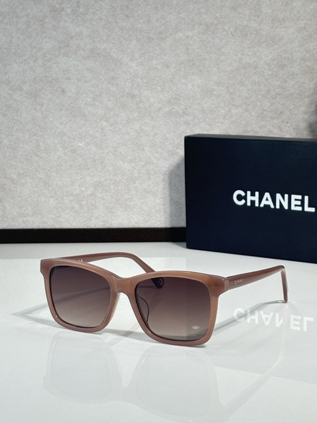 CHNL Sunglasses AAAA-6327