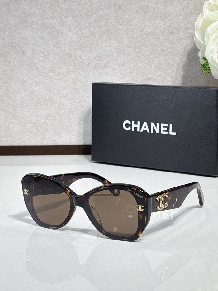 CHNL Sunglasses AAAA-6510