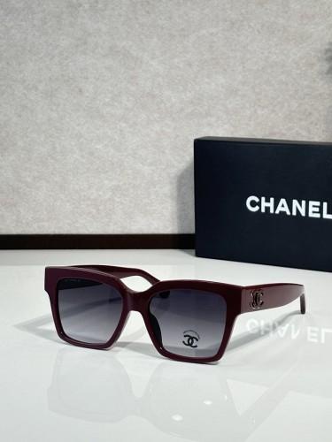 CHNL Sunglasses AAAA-6322