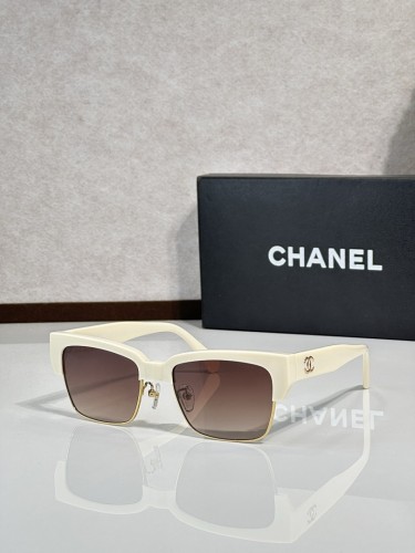 CHNL Sunglasses AAAA-6450