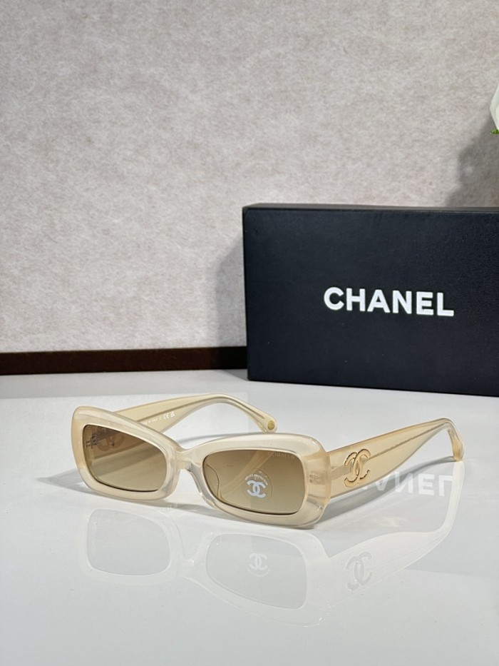 CHNL Sunglasses AAAA-6532