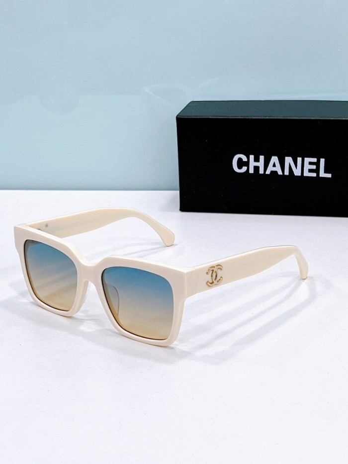 CHNL Sunglasses AAAA-6596