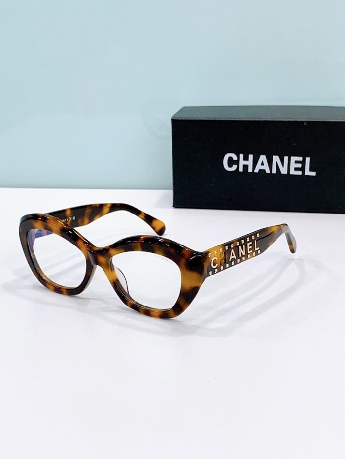 CHNL Sunglasses AAAA-6820