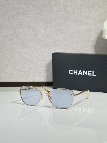 CHNL Sunglasses AAAA-6700