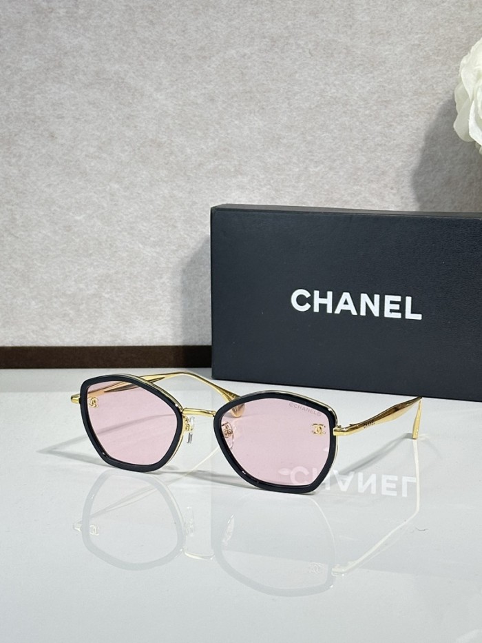 CHNL Sunglasses AAAA-6715