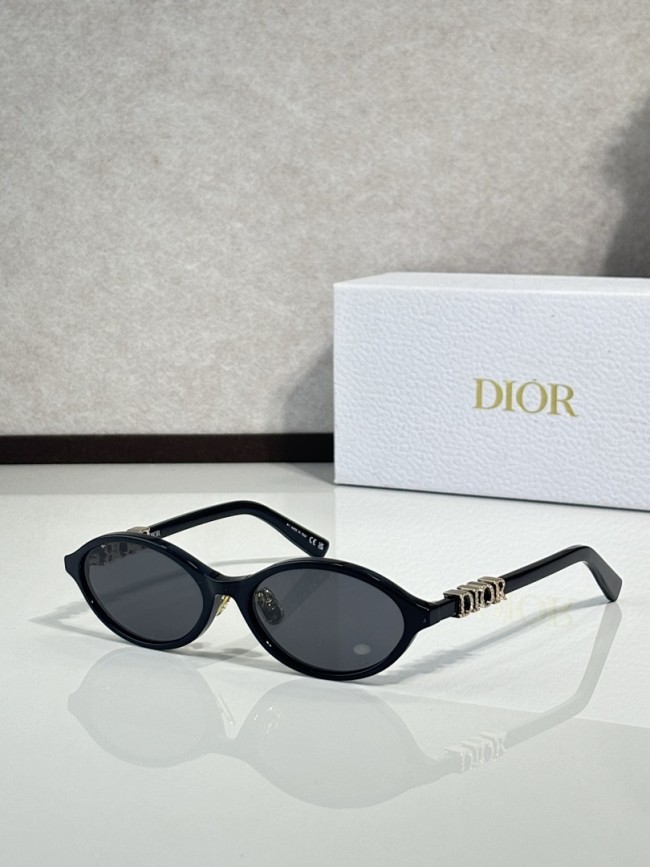 Dior Sunglasses AAAA-4413