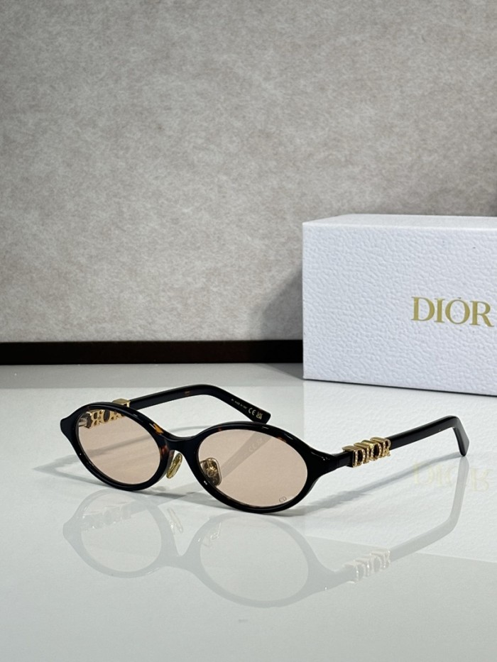 Dior Sunglasses AAAA-4390