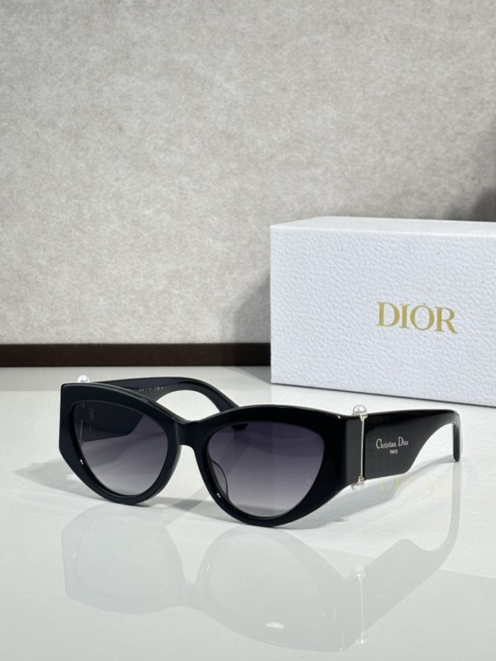 Dior Sunglasses AAAA-4431