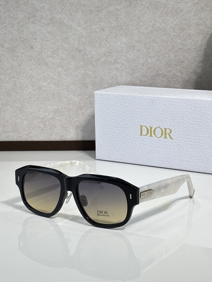 Dior Sunglasses AAAA-4502