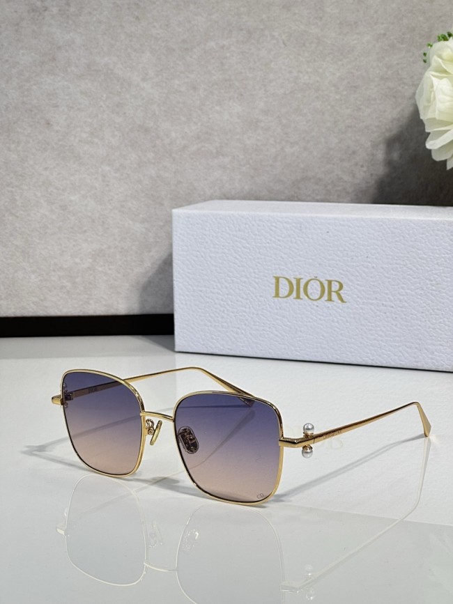 Dior Sunglasses AAAA-4598