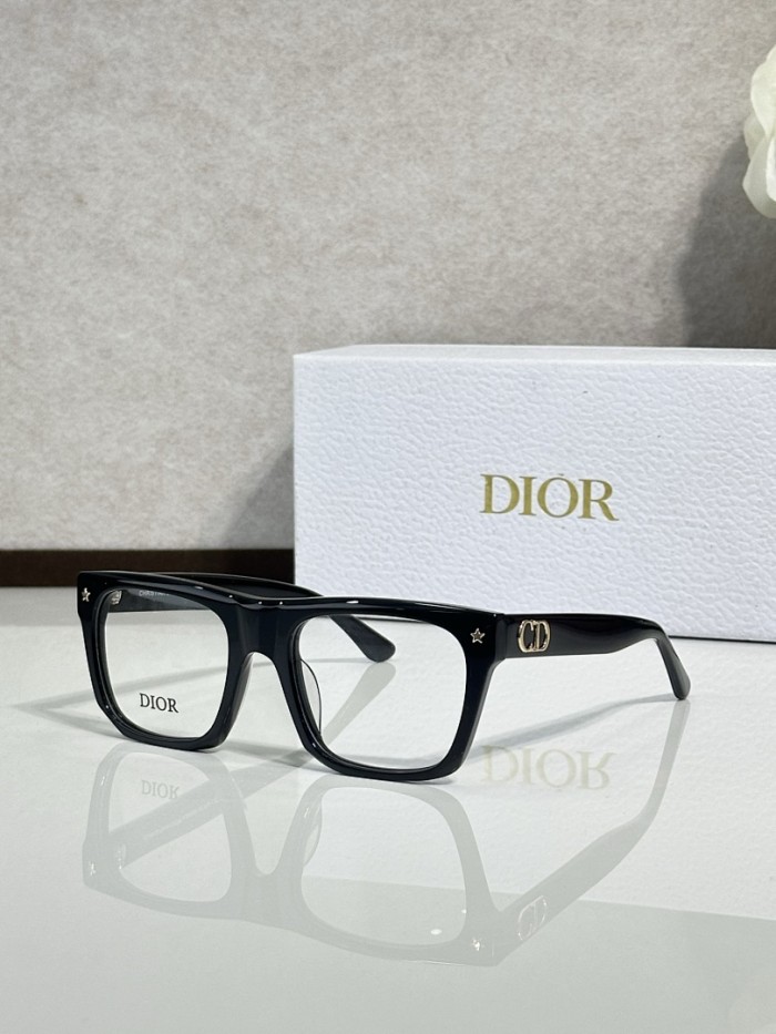 Dior Sunglasses AAAA-4633