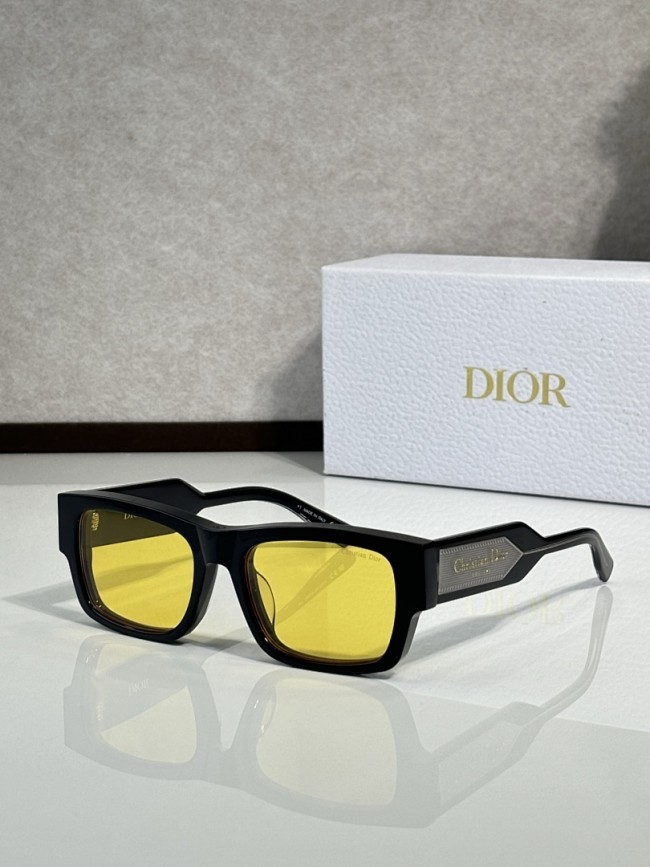 Dior Sunglasses AAAA-4402
