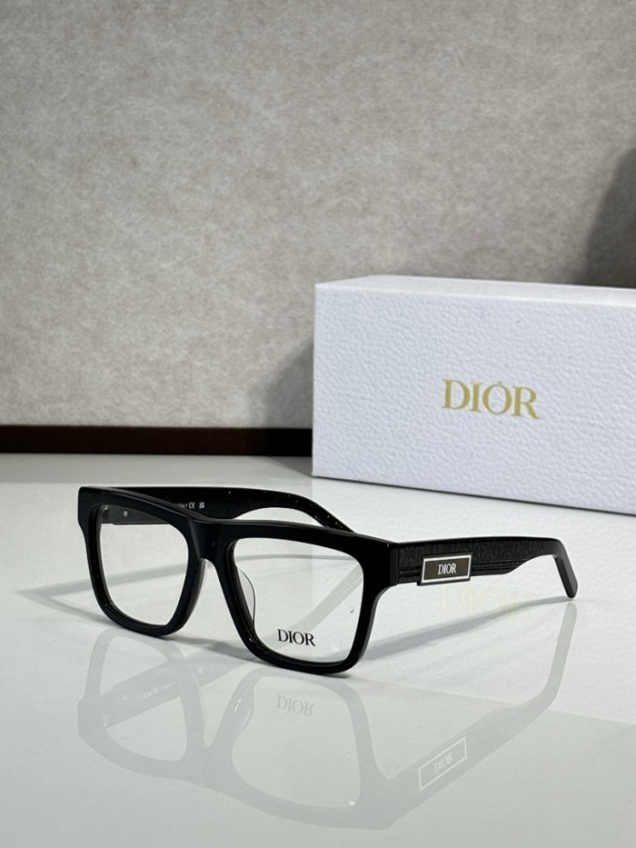 Dior Sunglasses AAAA-4319